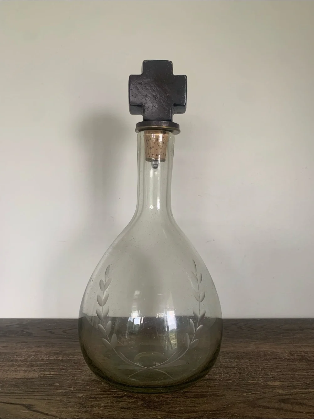 Jan Barboglio Cruz WINE DECANTER Cross Laurel Etched Forged Iron RETIRED VTG
